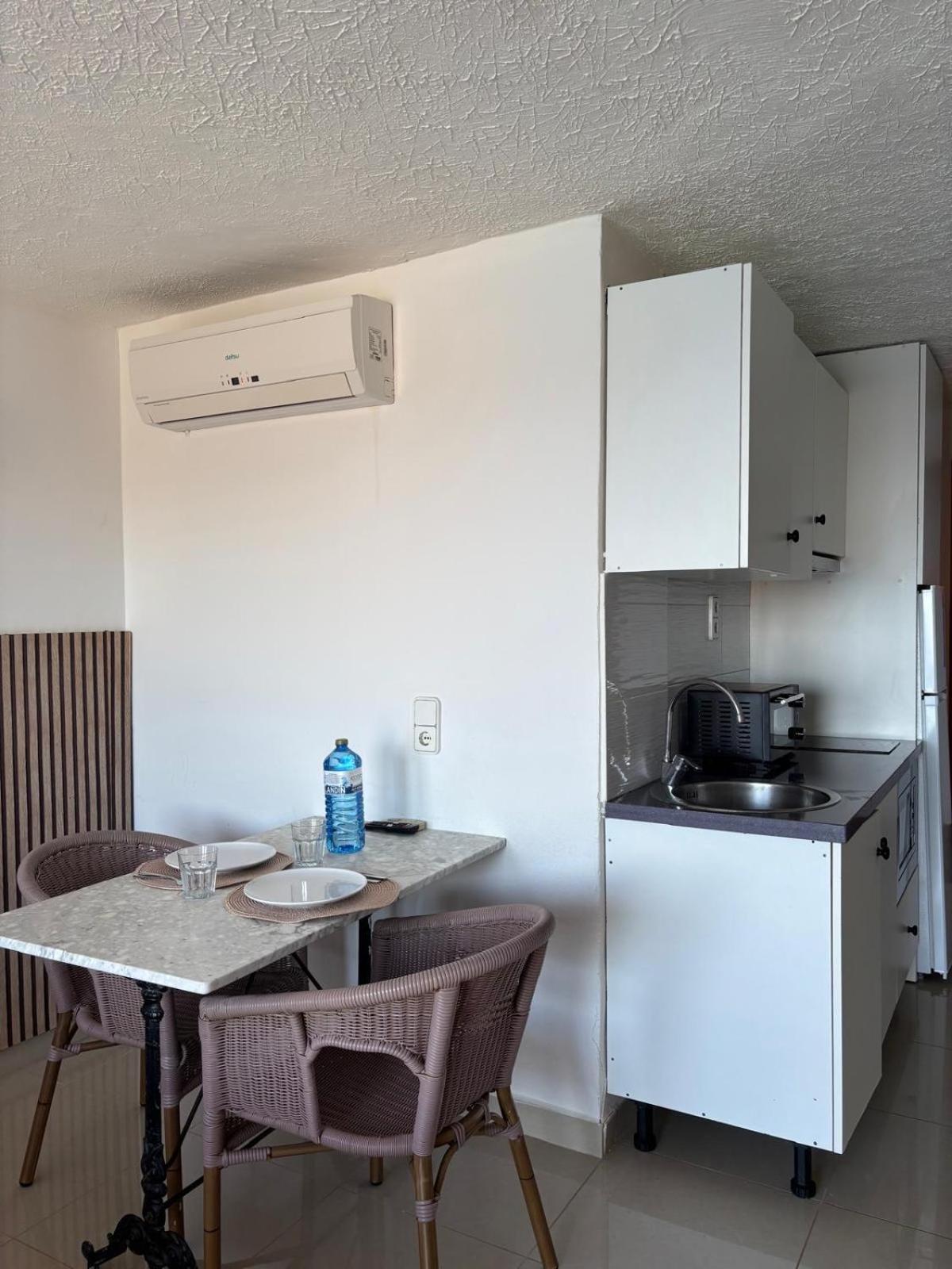 Es Grop Apartamentos Portinatx Exterior foto